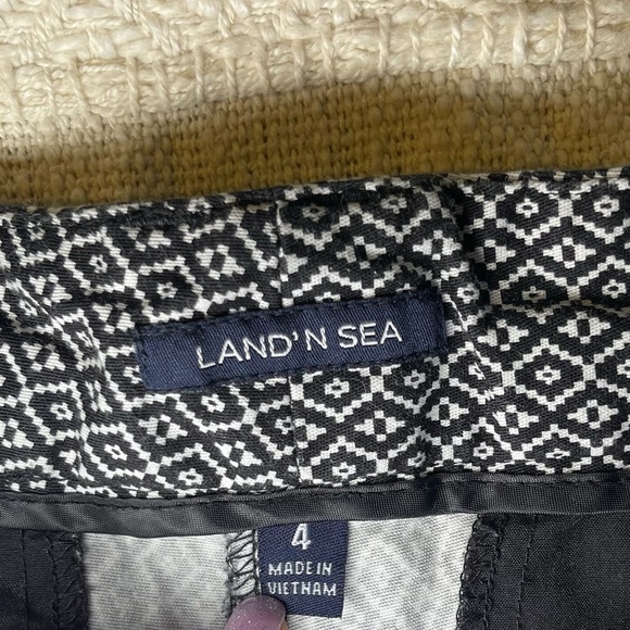 Tribal Print Shorts - Picture 4 of 4